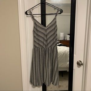 Universal Threads black & white tank dress